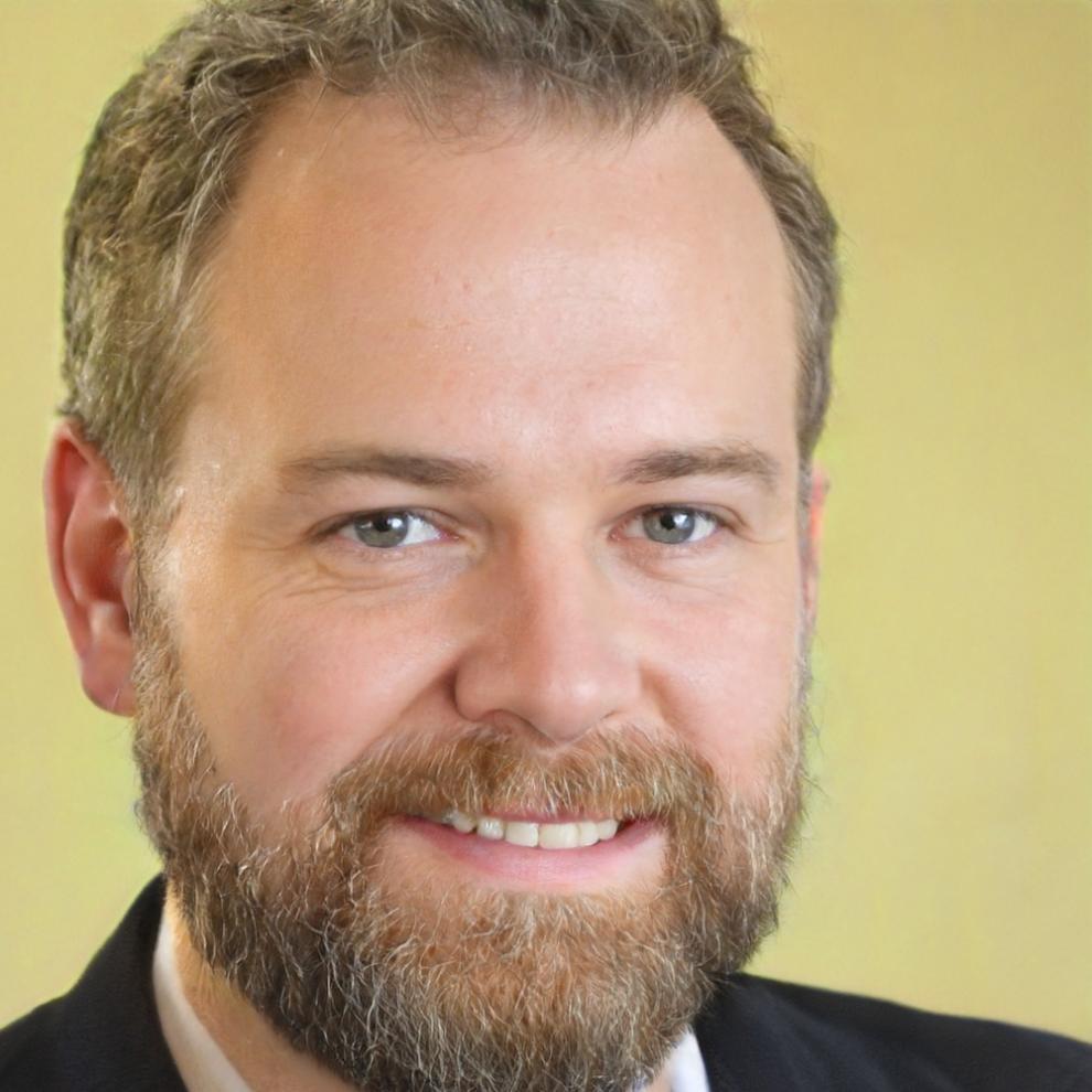 Dr. Marcus Weber, Finanzanalyst
